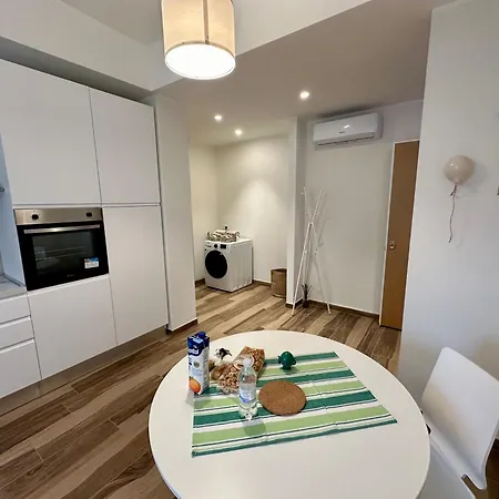 Rainbow Luxury Apartman Bari