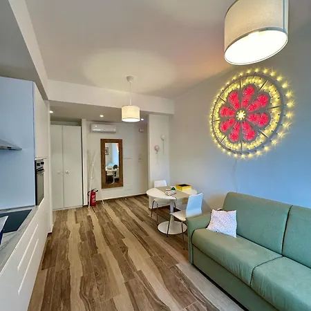 Апартаменты Rainbow Luxury Бари