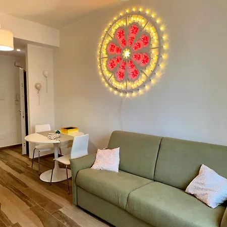 Apartmán Rainbow Luxury - Sea View