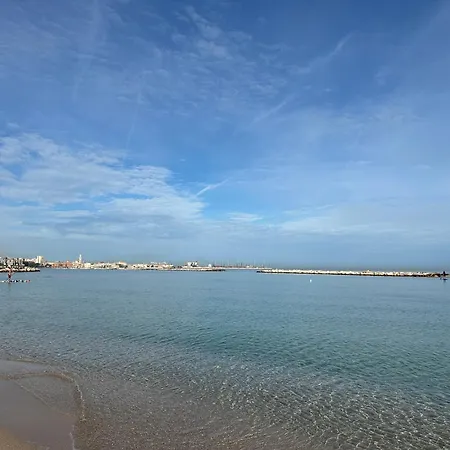Rainbow Luxury - Sea View Apartment